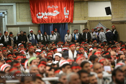 دیدار مقام معظم رهبری با مسئولان راهیان نور