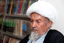 آغاز مراسم بزرگداشت آیت‌الله مؤمن در حسینیه امام خمینی