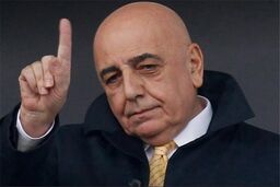 یا مدیر اجرایی میلان می‌مانم یا می‌روم