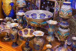 خرید صنایع دستی دیگر اولویت نیست!/صنایع دستی چینی در بازار ایران