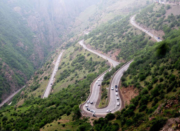 بارش پراکنده باران در برخی از محورهای استان مازندران