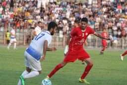 مایلی‌کهن و پیروانی به هم رسیدند
