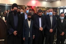 ادای احترام وزیر ارشاد ایران به شهدای مقاومت لبنان