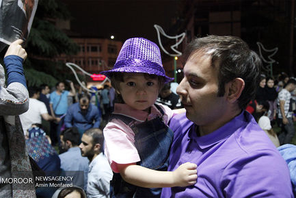 شادی مردم پس از انتخابات 