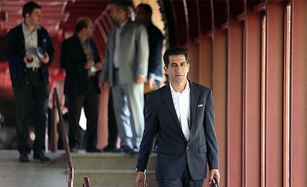 میان داوران رقابت سالمی ایجاد شده است