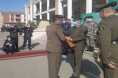 مراسم دانش ‌آموختگی دانشجویان دافوس ارتش با حضور سرلشکر موسوی برگزار شد