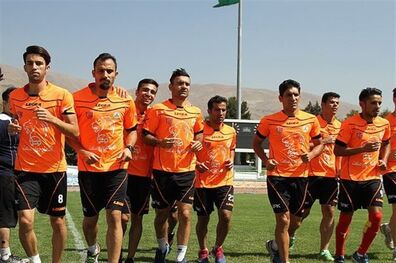 دروازه‌بان‌های تستی نفت دیپورت شدند