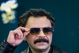 عکس/ عینک آفتابی حسام منظور در جشنواره
