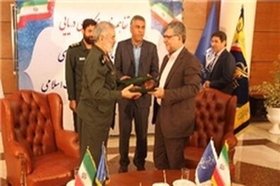 سازمان بنادر با نیروی دریایی سپاه تفاهم‌نامه‌ «جست‌وجو، نجات و مقابله با آلودگی‌ در دریا» امضا کرد