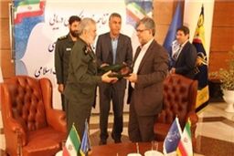 سازمان بنادر با نیروی دریایی سپاه تفاهم‌نامه‌ «جست‌وجو، نجات و مقابله با آلودگی‌ در دریا» امضا کرد