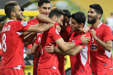 نتیجه بازی پرسپولیس و الاهلی عربستان در نیمه نخست