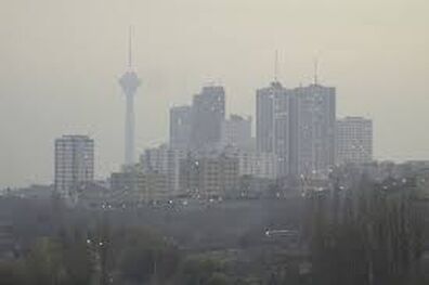 تهران همچنان در آلودگی/ با تعطیلی نیز غلظت آلاینده‌‌ها کاهش نیافت 