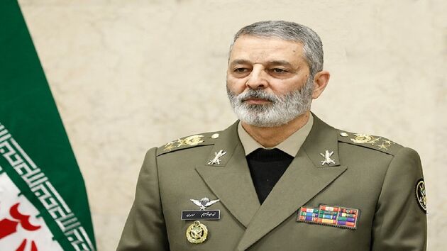امروز در تمام حوزه‌های نظامی خودکفا شده‌ایم