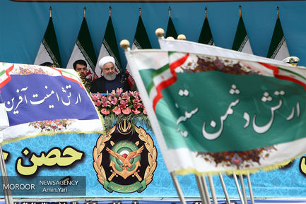 رژه روز ارتش با حضور رییس جمهوری