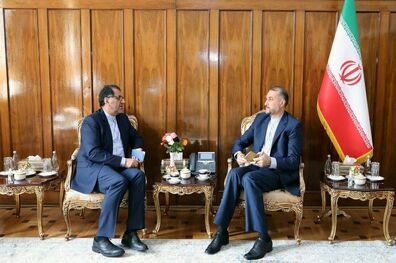امیرعبداللهیان با سفیر کشورمان در عمان دیدار کرد 