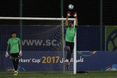 گلر ملی پوش پرسپولیسی جایگزین رحمتی در استقلال می شود؟!