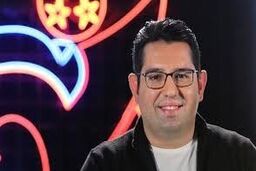 احمدی گزارشگر بازی پرسپولیس و سپاهان شد