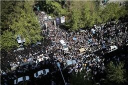 پیکر 26 زائر جان‌باخته در یزد تشییع شد