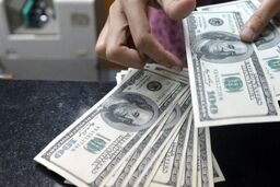 سیگنال بانک مرکزی به بازارهای دلالی/ قیمت ارز باید به زیر ۲۰ هزار تومان برسد
