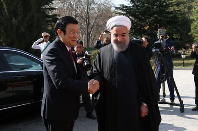 دکتر روحانی مورد استقبال رسمی رییس جمهوری ویتنام قرارگرفت 