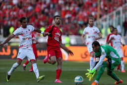 باشگاه پرسپولیس ماندن مهدی طارمی در این تیم را تایید کرد