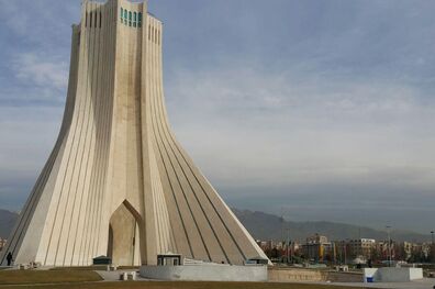 وضعیت کیفی هوای تهران در 22 اسفند
