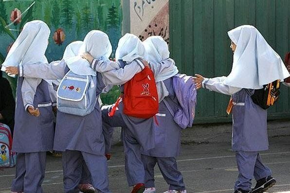 کیف و کفش مناسب برای دانش آموزان چه مشخصاتی دارد؟