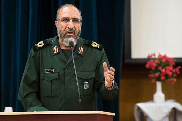در ۴۰ سالگی دوم به صدور بیشتر انقلاب در اقصی نقاط عالم نزدیک میشویم