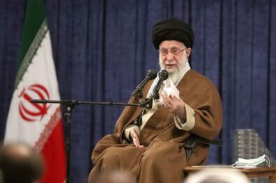 
مردم در ۲۲ بهمن «سرافرازی انقلابی» را به رخ دنیا کشیدند