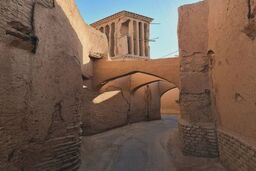 عکس/ همنشینی ساباط و بادگیرها در یزد