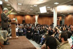 پذیرایی ویژه از ترامپ در حسینیه هنر