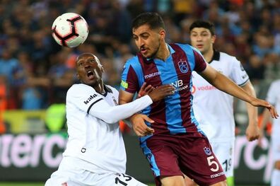 باشگاه ترابزون پیشنهاد تمدید قرارداد ۴ ساله به سید مجید حسینی داد