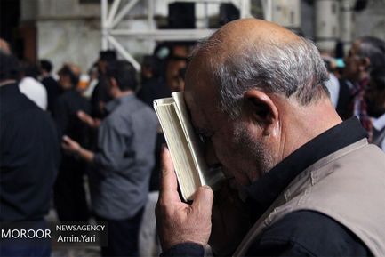 شب بیست و یکم ماه مبارک رمضان در حرم مطهر امام خمینی (ره)