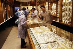 کاهش قیمت طلا و سکه در بازار آزاد
