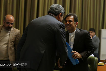 ارائه برنامه نامزدهای شهرداری تهران در جلسه شورای شهر