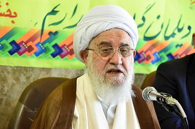 کاهش سود بانکی اولویت برنامه‌های دولت باشد