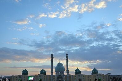 حضور قلبی میلیون ها منتظر در مسجد مقدس جمکران