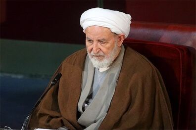 آیت‌الله یزدی رأی خود را به صندوق انداخت