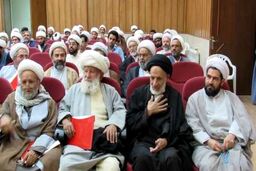 مردم نسبت به فراگیری احکام دین ضعیف عمل می کنند
