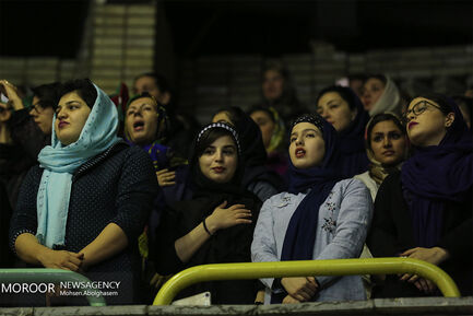 سرآغاز حضور بانوان در استادیوم های ورزشی