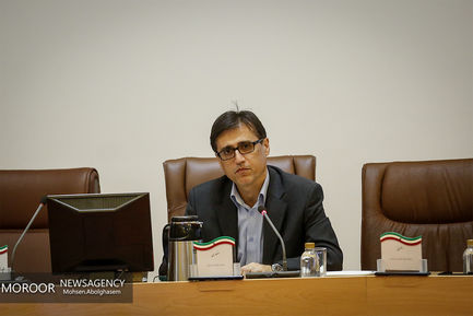 نشست بررسی راهکارهای ایجاد رونق تولید ، اشتغال و کاهش نرخ بیکاری