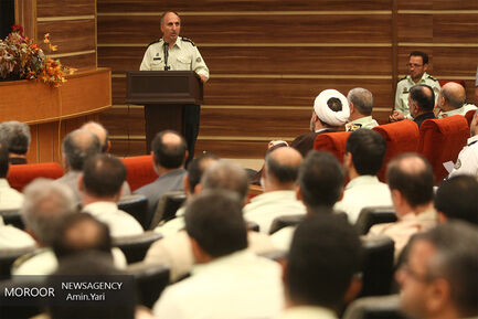 تجلیل از مقام معلم در دانشگاه علوم انتظامی امین 