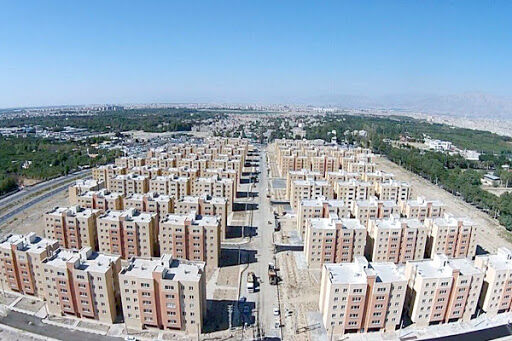 موانع موجود بر سر راه سایت‌های مسکن ملی در شهرستان‌های استان را رفع می کنیم