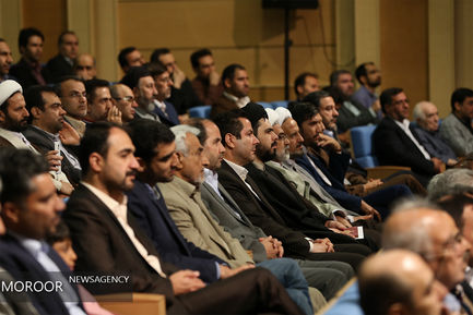 ضیافت افطار خادمان قرآن کریم با رییس جمهور