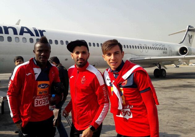 ورود بازیکنان پرسپولیس و تراکتور به دوحه قطر