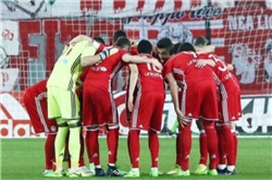 پیروزی المپیاکوس بدون کریم انصاری فرد