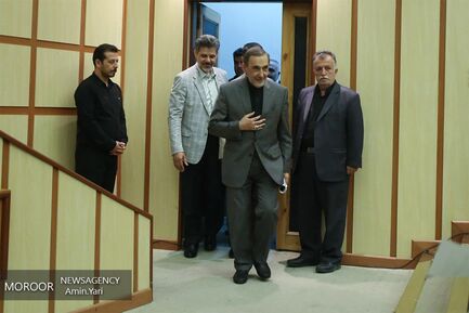 نشست تخصصی در دانشگاه شهید بهشتی با حضور علی اکبر ولایتی