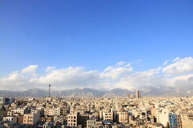آسمان تهران صاف است