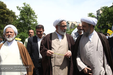 راهپیمایی نمازگزاران تهرانی در حمایت از بیانیه شورای عالی امنیت‎ ملی