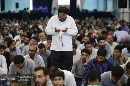 دعای پر فیض عرفه در مصلی امام خمینی (ره)